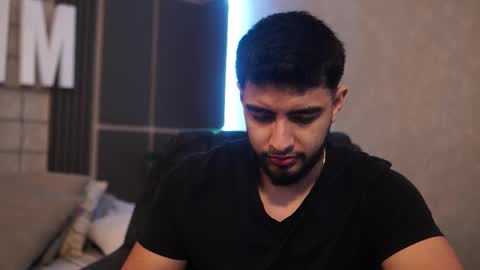 Snapshot of nick_vans chatting on November 2025 12:27:02 PM Jhohan online show from November 2025 12:27:02 PM