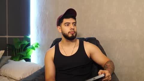 Snapshot of nick_vans chatting on November 2025 12:41:02 PM Jhohan online show from November 2025 12:41:02 PM