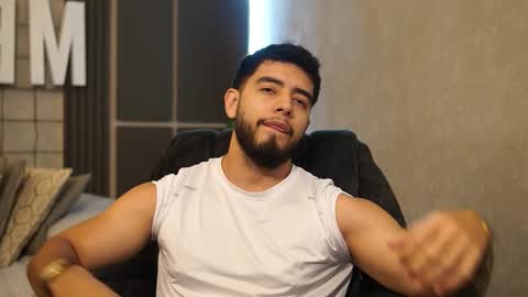 Snapshot of nick_vans chatting on December 2025 12:32:01 PM Jhohan online show from December 2025 12:32:01 PM