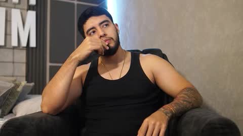 Snapshot of nick_vans chatting on December 2025 01:20:02 PM Jhohan online show from December 2025 01:20:02 PM