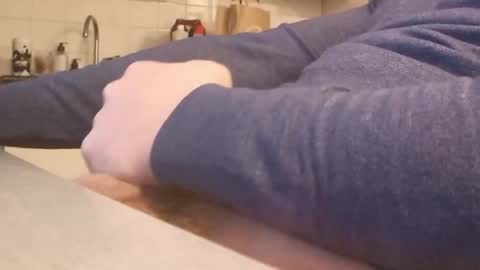 nick_x_b online show from November 2025 06:28:02 PM