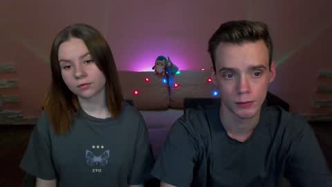 Snapshot of nickandmolly chatting on December 2024 05:07:02 PM nick and molly online show from December 2024 05:07:02 PM