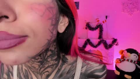   Help me reach 100 thumbs up online show from December 2024 05:31:02 AM