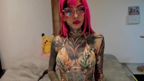   Help me reach 100 thumbs up online show from March 2025 02:52:01 AM