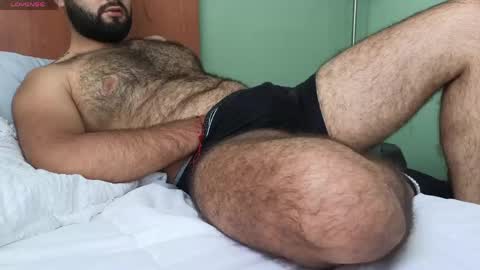 Nicolas              online show from April 2026 07:17:02 PM