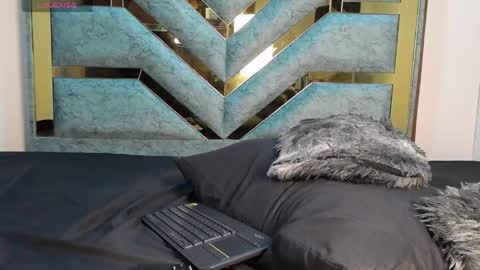 nickk_jonson online show from May 2026 04:47:02 PM
