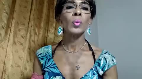 softnickla online show from October 2025 06:47:01 AM