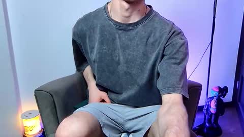 Snapshot of nicktazy chatting on December 2025 06:03:01 PM Nico online show from December 2025 06:03:01 PM