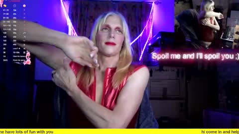 Snapshot of nicktu52 chatting on March 2025 01:05:01 AM nicktuuk online show from March 2025 01:05:01 AM