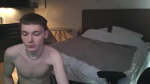 Nicki  Danny online show from October 2025 08:09:02 AM