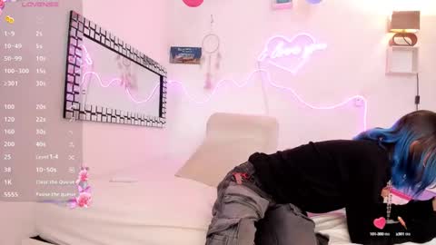 Snapshot of nicky_teem chatting on January 2025 11:51:02 PM nicky_teem online show from January 2025 11:51:02 PM