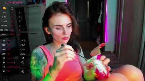 Snapshot of nicky_weekends chatting on February 2025 04:15:01 PM Nicky Weekends online show from February 2025 04:15:01 PM