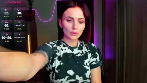 Snapshot of nicky_weekends chatting on September 2025 03:17:02 AM Nicky Weekends online show from September 2025 03:17:02 AM