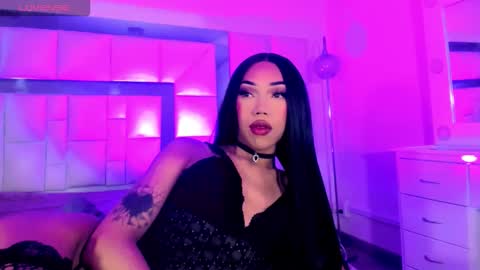 Nicky online show from December 2025 03:58:02 AM