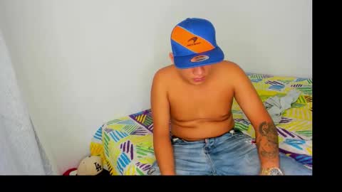 Snapshot of nico1515821704 chatting on December 2025 09:08:02 PM nico1515821704 online show from December 2025 09:08:02 PM