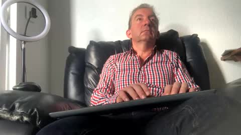 Snapshot of nico181969 chatting on November 2025 02:45:02 PM Nico online show from November 2025 02:45:02 PM