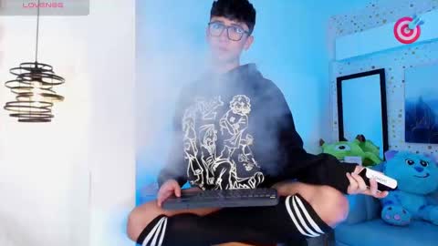 nico online show from February 2025 04:43:01 AM