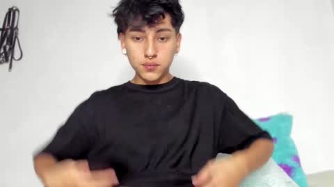 Snapshot of nico_nico_xd chatting on December 2024 06:01:01 AM Nico online show from December 2024 06:01:01 AM