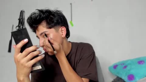 Snapshot of nico_nico_xd chatting on December 2024 05:17:02 AM Nico online show from December 2024 05:17:02 AM