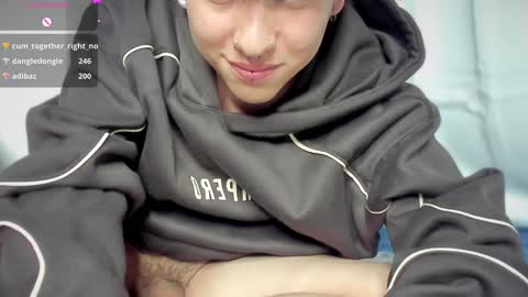 Snapshot of nico_nico_xd chatting on December 2024 08:16:02 AM Nico online show from December 2024 08:16:02 AM