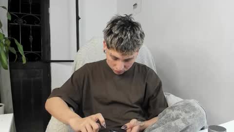 Snapshot of nico_nico_xd chatting on November 2025 06:29:02 AM Nico online show from November 2025 06:29:02 AM