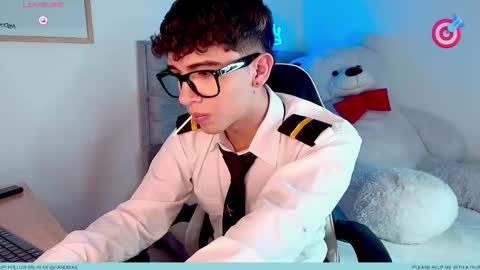 nico  online show from March 2026 08:19:02 PM