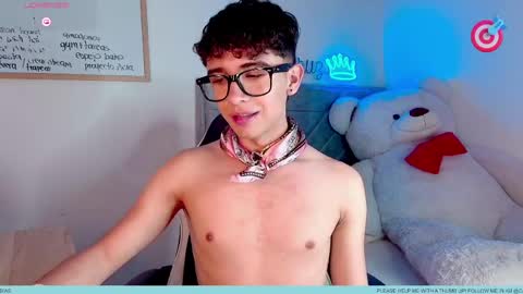 nico  online show from April 2026 08:26:01 AM