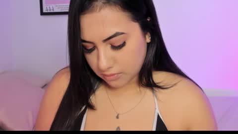 nicol online show from March 2026 07:42:02 PM