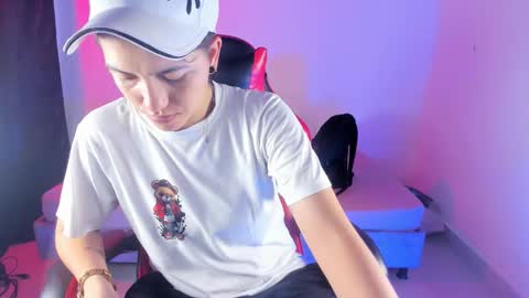 Snapshot of nicocoox chatting on February 2026 02:22:02 PM NICO online show from February 2026 02:22:02 PM