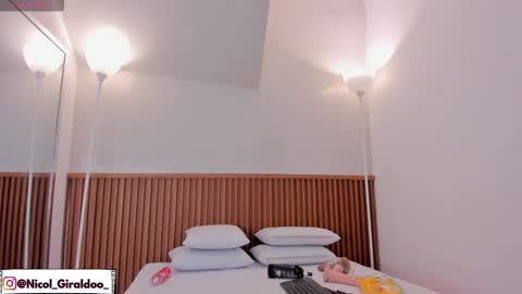 Snapshot of nicol_giraldo chatting on February 2026 06:26:01 AM Nicol online show from February 2026 06:26:01 AM