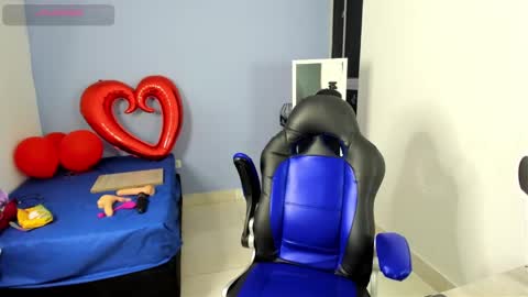 Snapshot of nicol_jone chatting on February 2025 09:26:02 AM Nicol sanchez online show from February 2025 09:26:02 AM