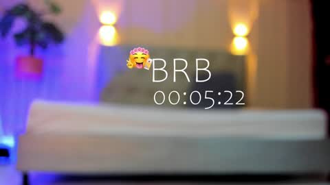 Your baby Nicol  online show from January 2025 04:33:01 PM