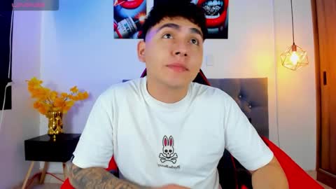 Snapshot of nicolas_james_sc chatting on October 2025 02:28:02 PM nicolas_james_sc online show from October 2025 02:28:02 PM