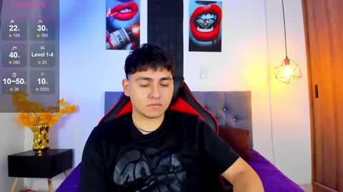 Snapshot of nicolas_james_sc chatting on November 2025 01:55:02 PM nicolas_james_sc online show from November 2025 01:55:02 PM