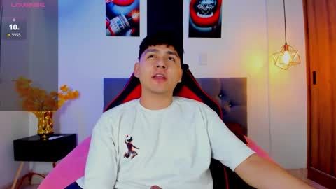 Snapshot of nicolas_james_sc chatting on November 2025 01:44:02 PM nicolas_james_sc online show from November 2025 01:44:02 PM