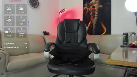 Nicolas Fellener online show from December 2025 04:29:02 AM