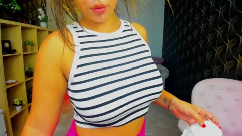 Nico online show from January 2025 01:37:02 AM