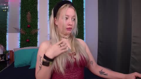 Nicole online show from January 2025 07:27:02 AM