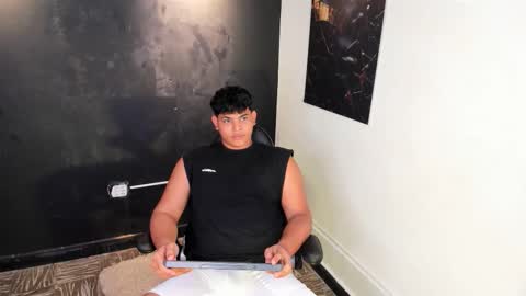 Snapshot of nicole_and_thiago1 chatting on February 2026 09:33:01 PM nicole_and_thiago1 online show from February 2026 09:33:01 PM