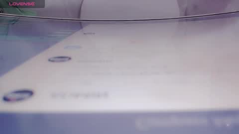 Nicole online show from October 2025 07:14:02 PM