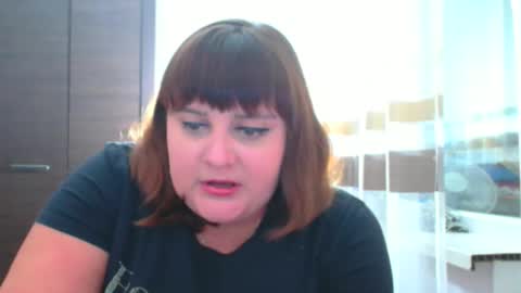 Nicole online show from November 2025 03:34:02 PM