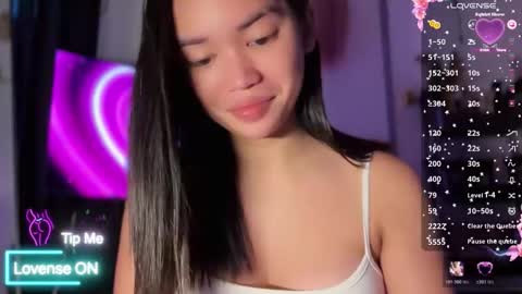 Snapshot of nicolecellini chatting on October 2025 10:30:02 PM NICOLE online show from October 2025 10:30:02 PM