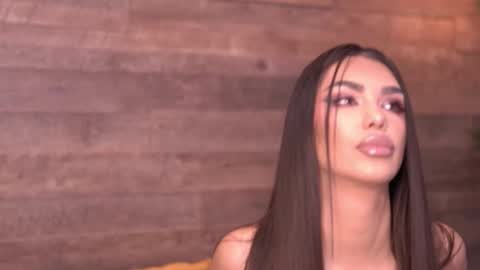 Snapshot of nicoledevin chatting on October 2025 07:50:02 AM Nicole online show from October 2025 07:50:02 AM