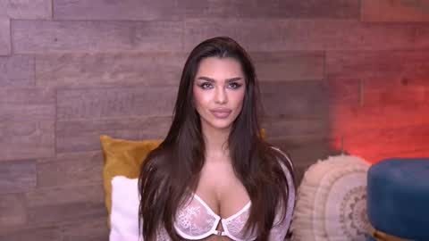 Snapshot of nicoledevin chatting on November 2025 06:25:02 AM Nicole online show from November 2025 06:25:02 AM