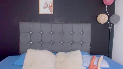 Snapshot of nicolee_8 chatting on October 2025 02:27:02 PM nicolee_8 online show from October 2025 02:27:02 PM