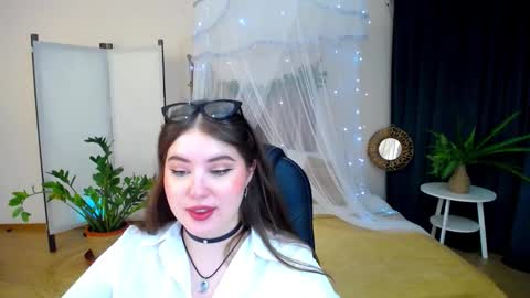 nicolefoxery online show from February 2025 01:25:02 AM