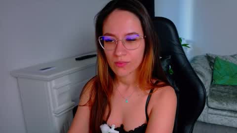 nicoleirisxxx online show from February 2026 06:07:01 AM