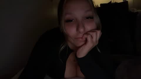 nicolelovesyou444 online show from June 2026 02:47:02 AM