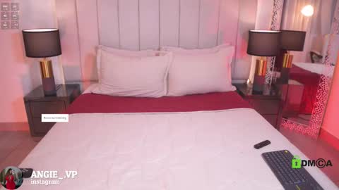 nicoleth18 online show from March 2026 11:37:01 AM