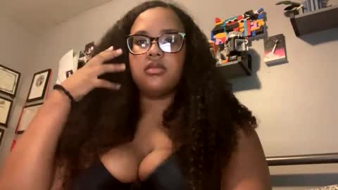 nicolette356 online show from October 2025 09:12:02 PM